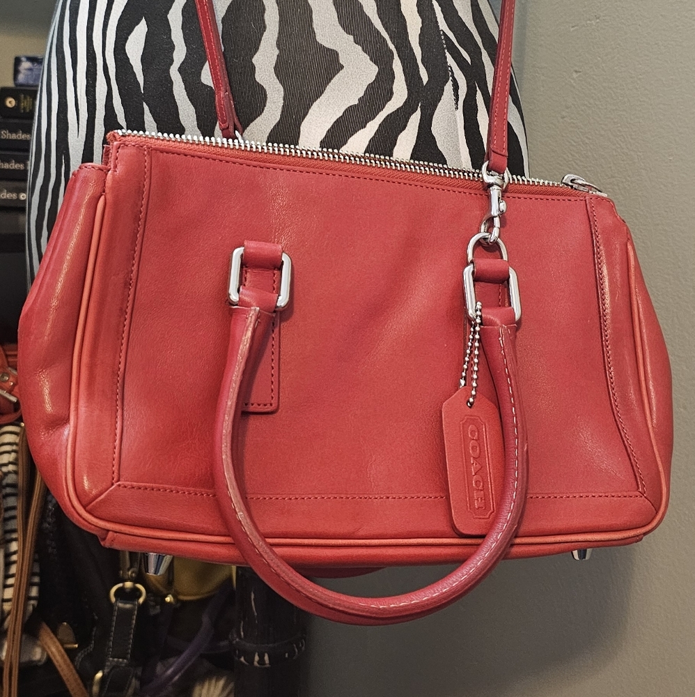 Cherry Red Vintage Coach Legacy/ Hampton Doctor Crossbody Handbag